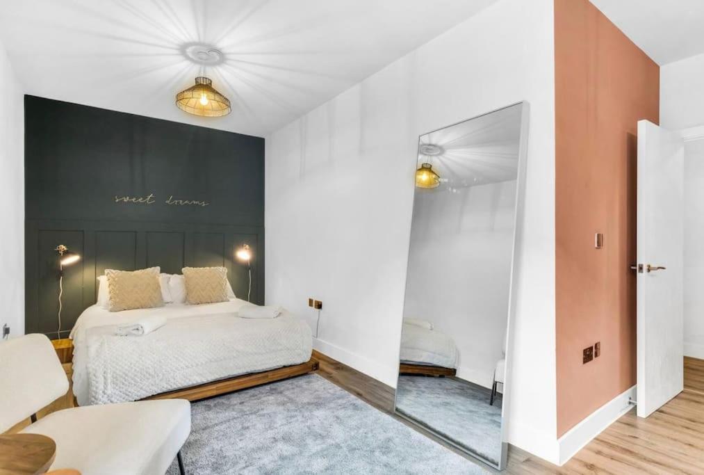 Giant Savings On Long Stays B1 Living, Enquire Now 伯明翰 外观 照片